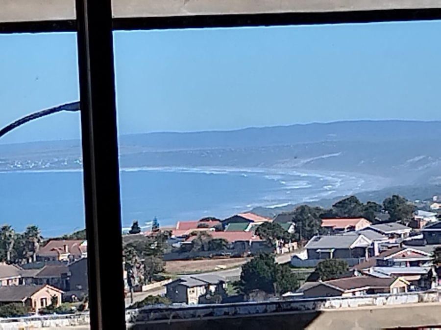 4 Bedroom Property for Sale in Dana Bay Western Cape